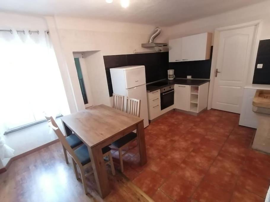 Apartment In Lovran Dış mekan fotoğraf