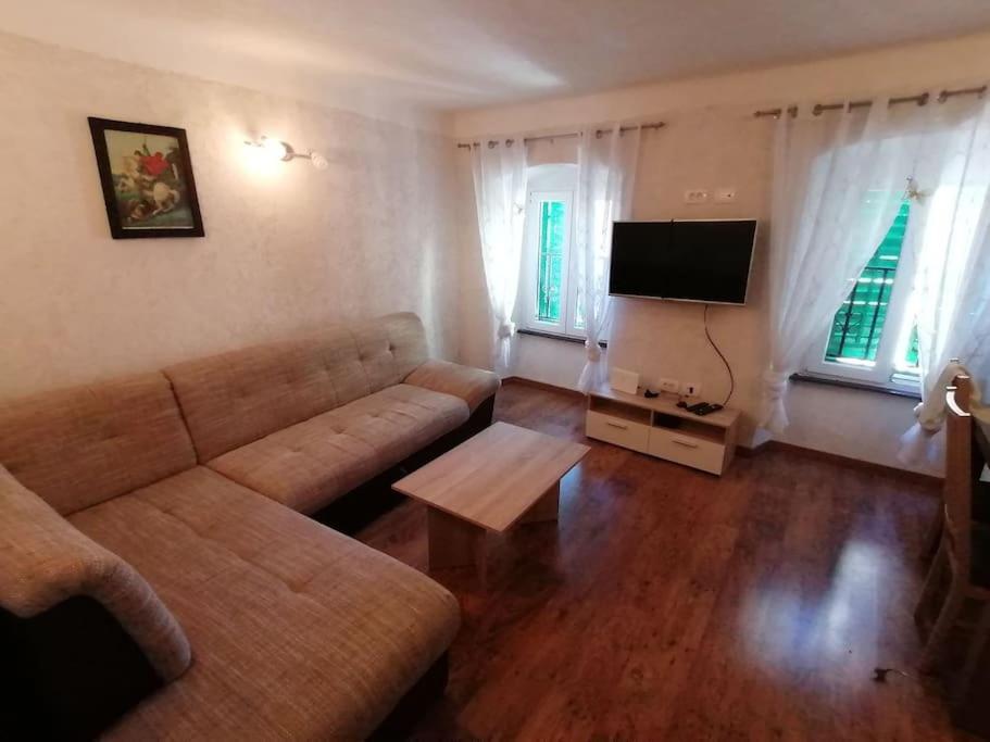 Apartment In Lovran Dış mekan fotoğraf